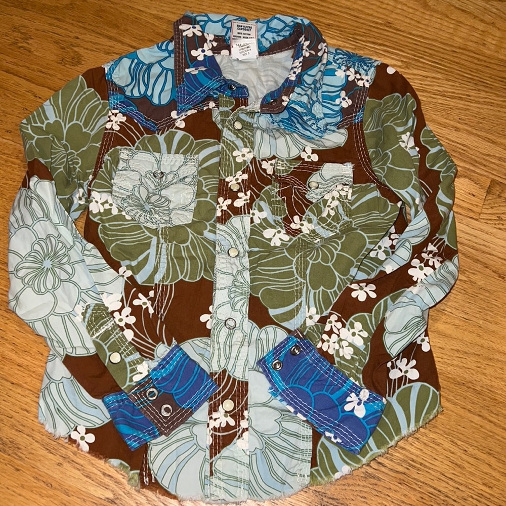 Kids True Religion shirt